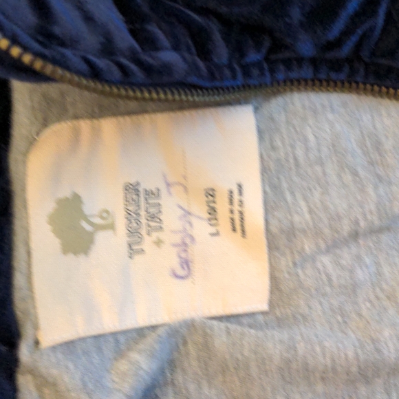 Quilted Jacket - Picture 4 of 7